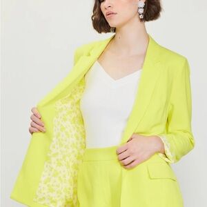 Women's Neon Yellow Blazer